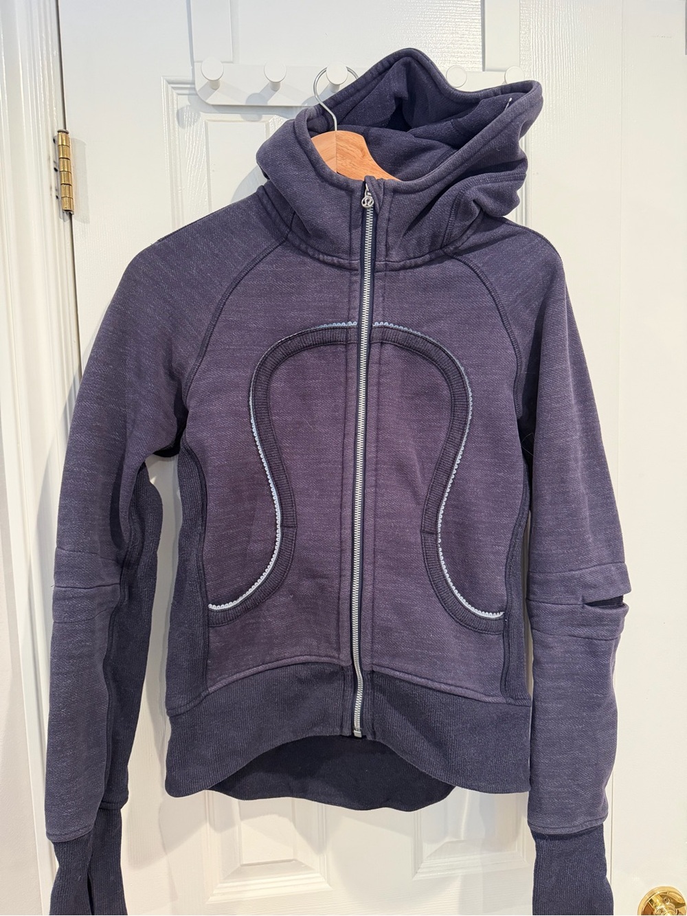 Women's Scuba Hooded Zip Jacket in Deep Navy